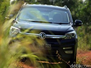 DFSK Glory 560 Sasar Konsumen Berpenghasilan Rp 15 Juta