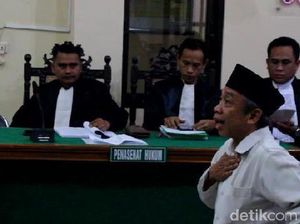 Qomar Akan Polisikan Eks Dosen yang Jadi Saksi di Sidang SKL Palsu Qomar Akan Polisikan Eks Dosen yang Jadi Saksi di Sidang SKL Palsu