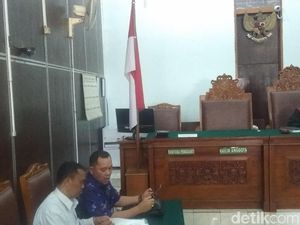 Kivlan Zen Tak Jadi Hadir di Sidang Praperadilan Kivlan Zen Tak Jadi Hadir di Sidang Praperadilan