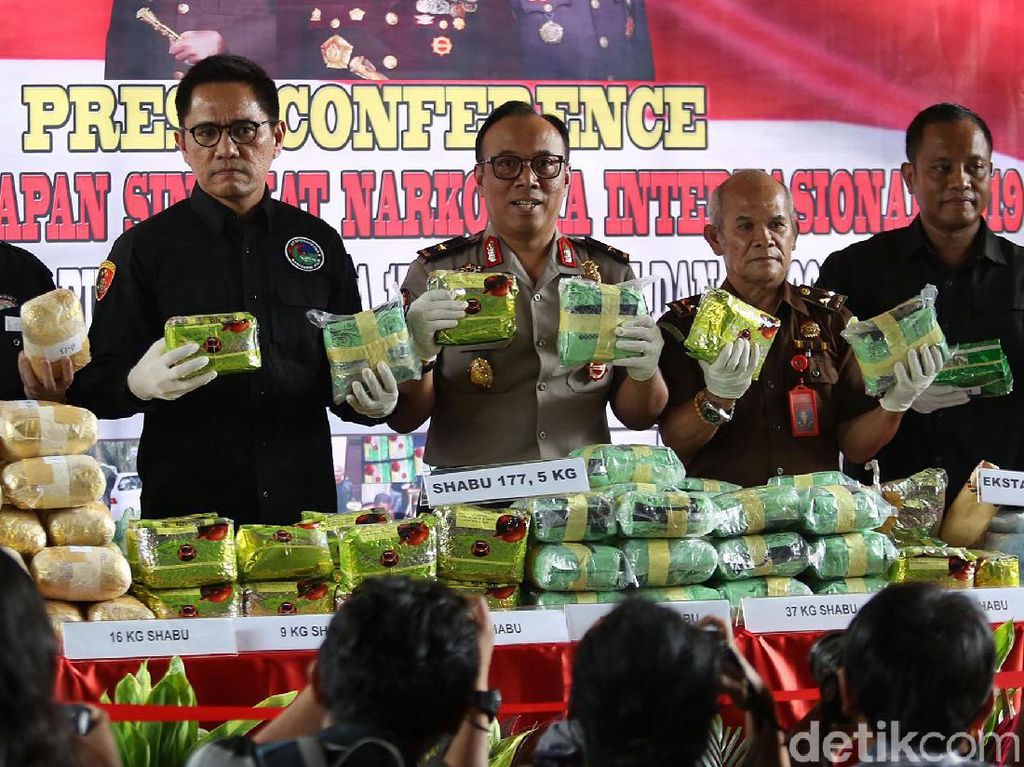 Penampakan 177,5 Kg Sabu yang Dimusnahkan Polri Penampakan 177,5 Kg Sabu yang Dimusnahkan Polri
