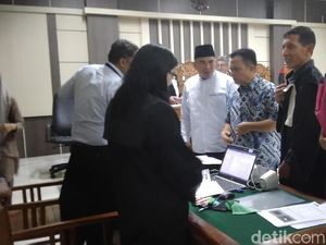 Ini Sandi yang Dipakai Bahas Uang Suap Bupati Jepara Ini Sandi yang Dipakai Bahas Uang Suap Bupati Jepara