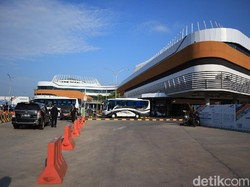 Mengintip Dermaga Merak Bakauheni yang Senyaman Bandara