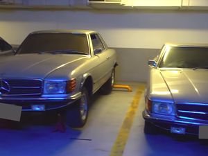 Lihat Lagi Parkiran Mobil Rumah BJ Habibie yang Luas Banget!