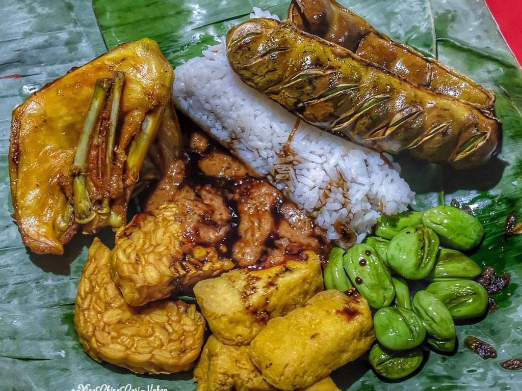 Nasi Uduk Paling Enak Dan Terkenal Di Jakarta Untuk Sarapan Atau Makan Malam Yang Nikmat
