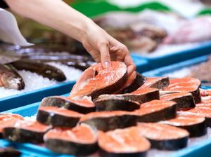 Warga Korsel Ketar-Ketir Takut Beli Ikan, Ada Apa?