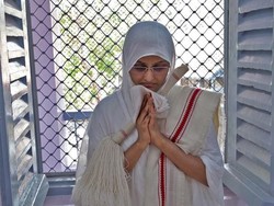 Menganut Agama Jain, Ratusan Anak Muda di India Tolak Kenikmatan Dunia