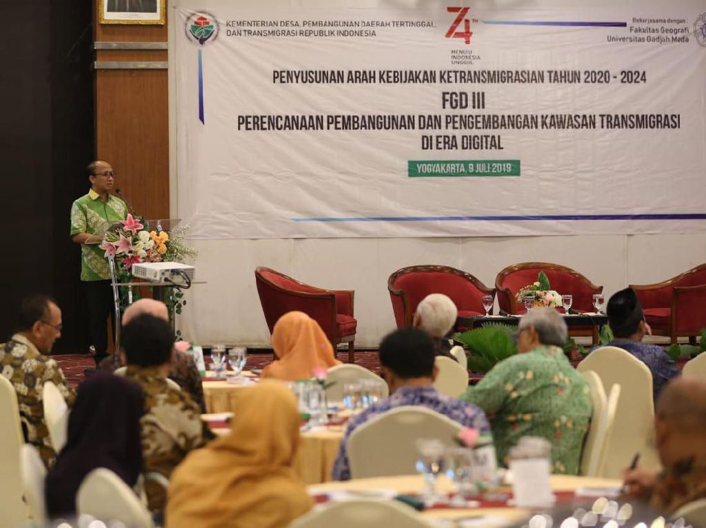 Kemendes Libatkan Perguruan Tinggi dalam Pengembangan Transmigrasi Kemendes Libatkan Perguruan Tinggi dalam Pengembangan Transmigrasi