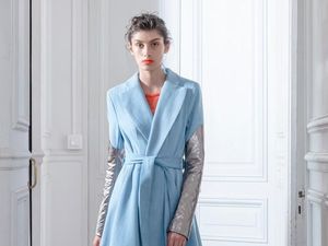 Foto: 15 Rancangan Terbaru Didit Hediprasetyo yang Ditampilkan di Vogue