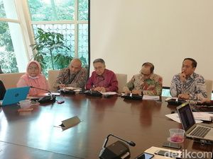 Bahas Penanganan 14 Ribu Pengungsi di RI, Kemlu-UNHCR Punya 2 Opsi Bahas Penanganan 14 Ribu Pengungsi di RI, Kemlu-UNHCR Punya 2 Opsi