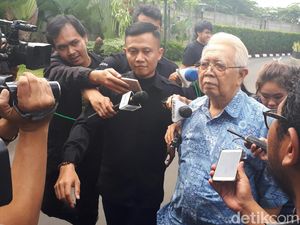 Eks Menkeu Bambang Subianto Meninggal, Grup Salim Gelar RUPS Eks Menkeu Bambang Subianto Meninggal, Grup Salim Gelar RUPS