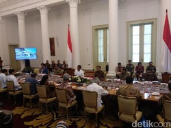 Jokowi Panggil Ganjar Pranowo Bahas Pertumbuhan Ekonomi Jateng