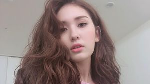 Bintang K-Pop Cantik Melukis di Tas Louis Vuitton, Hasilnya Diledek Netizen