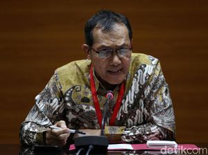 Soroti Dewan Pengawas, Saut Situmorang: UU Baru Buat KPK Tak Efisien Soroti Dewan Pengawas, Saut Situmorang: UU Baru Buat KPK Tak Efisien