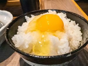 Punya Sisa Nasi dan Telur? Bisa Bikin Sahur Enak ala Chef Alton Brown Ini