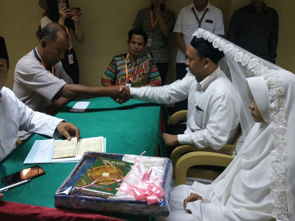 Pria Ancam Penggal Jokowi Telah Menikah di Rutan Polda Metro