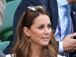 Ini Rahasia Bibir Merona Kate Middleton, Bukan Pakai Lipstik Ini Rahasia Bibir Merona Kate Middleton, Bukan Pakai Lipstik