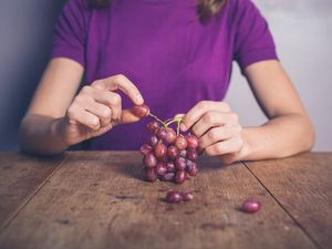 Jika Dimakan Berlebihan Buah Anggur Bisa Sebabkan 5 Gangguan Ini