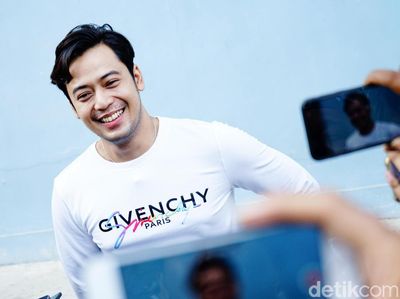 Hapus Bara Dendam, Kriss Hatta: Biar Dibales Yang Di Atas