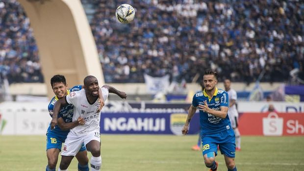 Greg Nwokolo dianggap belum 100 persen pulih dari cedera.