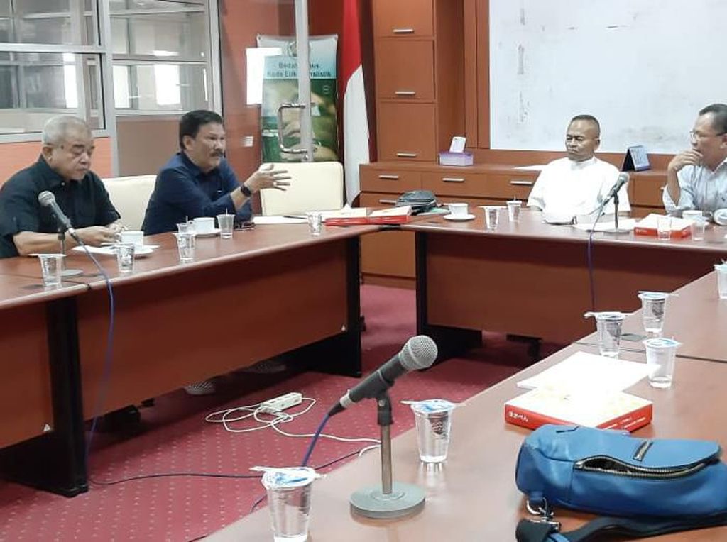 Kode Perilaku Wartawan Disahkan, Pengurus PWI Tak Boleh Jadi Pengurus Parpol Kode Perilaku Wartawan Disahkan, Pengurus PWI Tak Boleh Jadi Pengurus Parpol