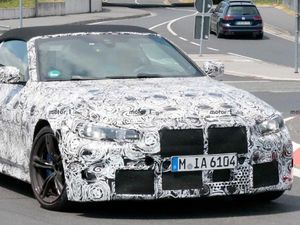 BMW Seri 4 Cabriolet Mulai Dites di Jalanan