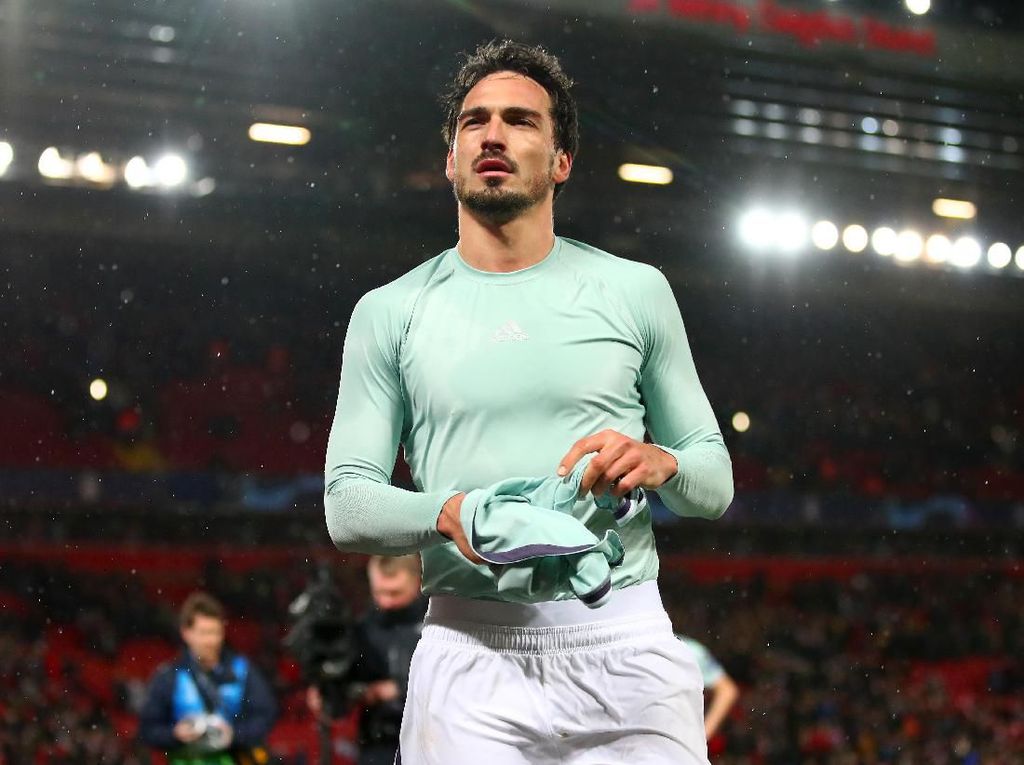 Kovac: Hummels Pergi karena Menolak Bersaing Kovac: Hummels Pergi karena Menolak Bersaing