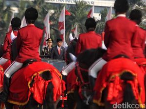 Jokowi Jadi Inspektur Upacara HUT ke-73 Bhayangkara