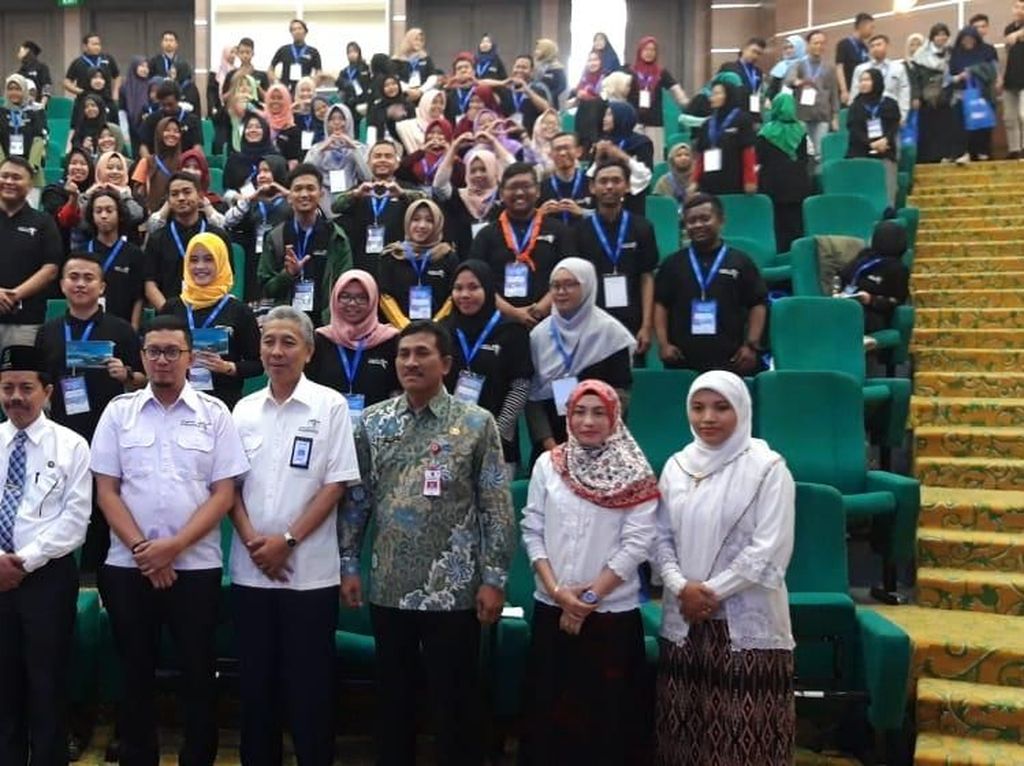 Pengembangan Pariwisata Lewat Pendekatan Digital dan Milenial Pengembangan Pariwisata Lewat Pendekatan Digital dan Milenial