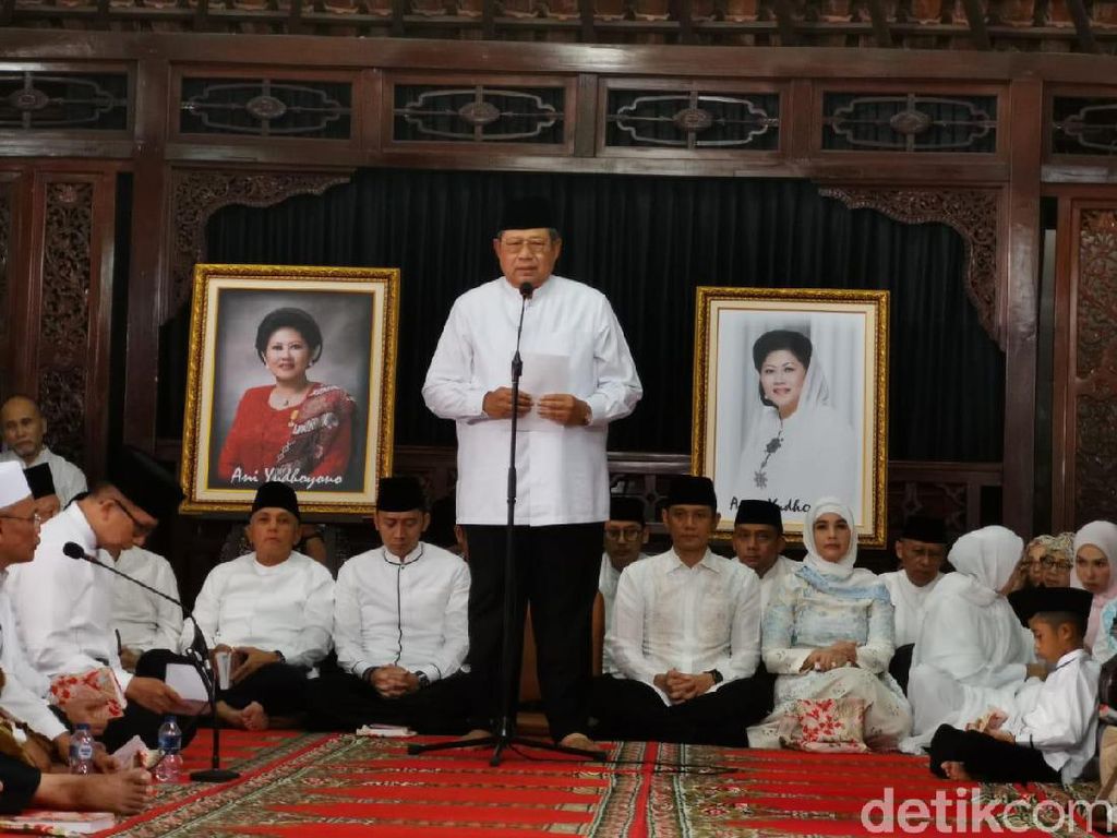 SBY di Tahlilan 40 Hari Ani Yudhoyono: Saya Terus Menata Hati SBY di Tahlilan 40 Hari Ani Yudhoyono: Saya Terus Menata Hati