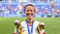 Sosok Megan Rapinoe yang Melawan Diskriminasi Wanita dalam Dunia Sepakbola Sosok Megan Rapinoe yang Melawan Diskriminasi Wanita dalam Dunia Sepakbola