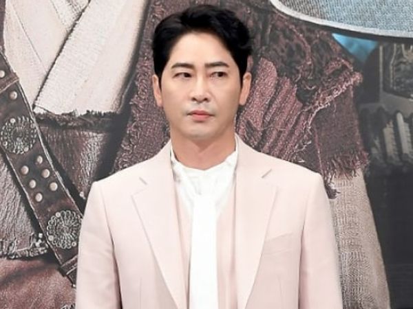 Mengenal Kang Ji Hwan, Aktor yang Ditangkap Karena Pelecehan