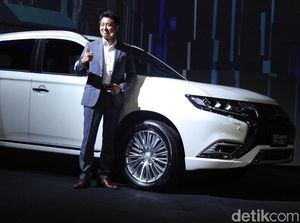 Mungkinkah Outlander PHEV Dibikin di Indonesia? Mungkinkah Outlander PHEV Dibikin di Indonesia?
