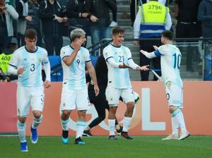 Dybala: Kata Siapa Saya Tidak Bisa Main Bareng Messi? Dybala: Kata Siapa Saya Tidak Bisa Main Bareng Messi?
