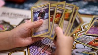 Viral Wanita Menangis Diperiksa Bea Cukai Bawa Kartu Pokemon, Ternyata Milik Pribadi