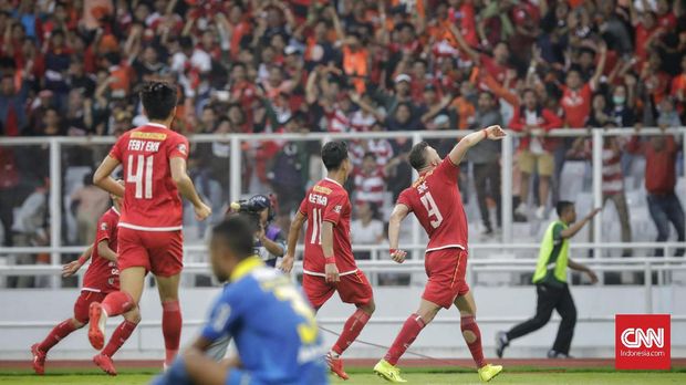Persib kebobolan lebih dulu lewat Marko Simic.