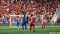 Hasil ini membuat kedua tim harus puas mendapat satu poin. Persib masih tertahan di peringkat 12 dengan 7 poin dari 7 laga.
