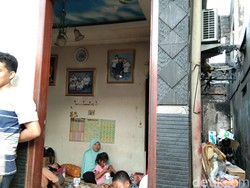 Warga Sebut Mukjizat, Ratusan Rumah di Tebet Terbakar Kecuali Milik Joko