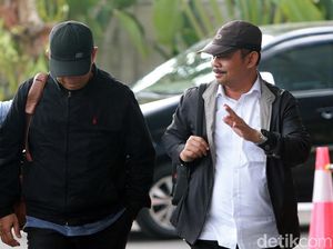 Selain Gubernur Kepri, Sejumlah Orang Ini Turut Diamankan KPK Selain Gubernur Kepri, Sejumlah Orang Ini Turut Diamankan KPK