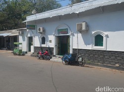 Al Barokah, Masjid Viral di Cirebon yang Bikin Betah Musafir