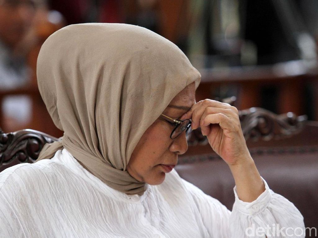 Bikin Ratna-Atiqah Heran, Ini Pertimbangan Hakim soal Benih-benih Keonaran Bikin Ratna-Atiqah Heran, Ini Pertimbangan Hakim soal Benih-benih Keonaran