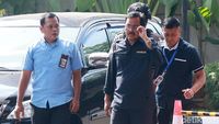 Momen Gubernur Kepri Digelandang ke KPK