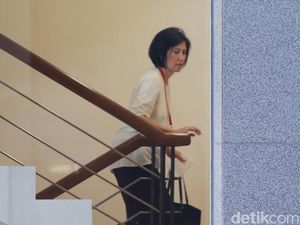 KPK Kembali Panggil Sallyawati Rahardja Terkait Kasus Emirsyah Satar KPK Kembali Panggil Sallyawati Rahardja Terkait Kasus Emirsyah Satar