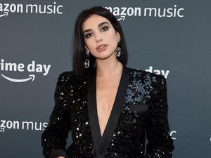 Tak PD, Dua Lipa Pernah Ingin Ganti Nama