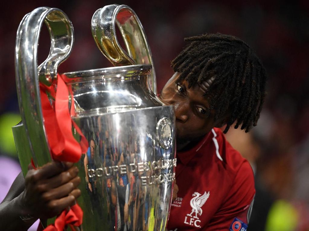 Origi Teken Kontrak Jangka Panjang di Liverpool Origi Teken Kontrak Jangka Panjang di Liverpool