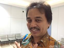 Heboh Cuitan Meme Stupa Borobudur Mirip Jokowi, Roy Suryo Minta Maaf