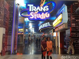 Trans Studio Cibubur Theme Park Mulai Dibuka Hari Ini