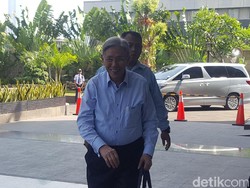 Kwik Kian Gie Penuhi Panggilan KPK Jadi Saksi BLBI