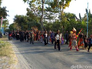 Setiap Tanggal 11 Wajib Ada Pertunjukan Reog di 307 Desa Ponorogo Setiap Tanggal 11 Wajib Ada Pertunjukan Reog di 307 Desa Ponorogo