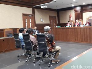 Penyuap Hakim PN Jaksel Divonis 3,5 Tahun Penjara Penyuap Hakim PN Jaksel Divonis 3,5 Tahun Penjara