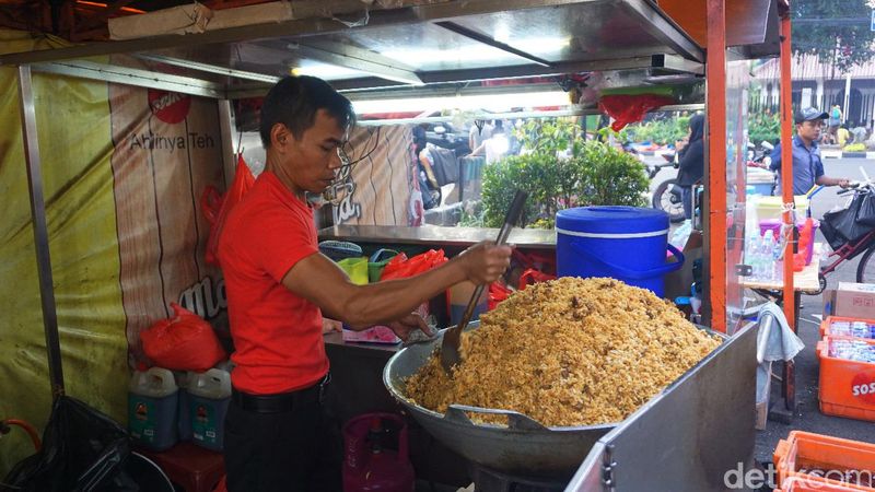 Nasi Goreng Kambing Kebon Sirih